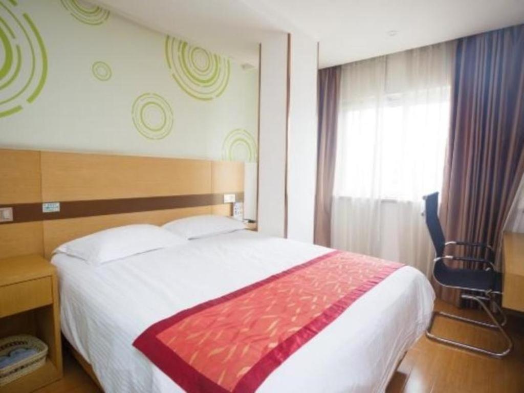 Greentree Inn Zhejiang Ningbo South Railway Station Express Hotel Экстерьер фото